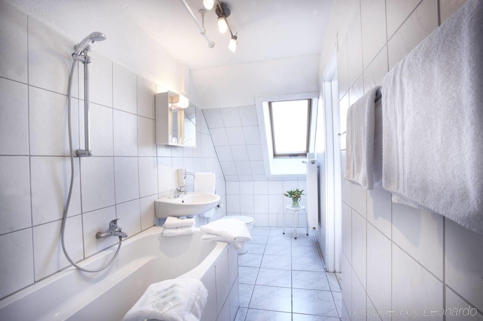 Hotel Liegeplatz 13 Kiel By Premiere Classe Екстер'єр фото