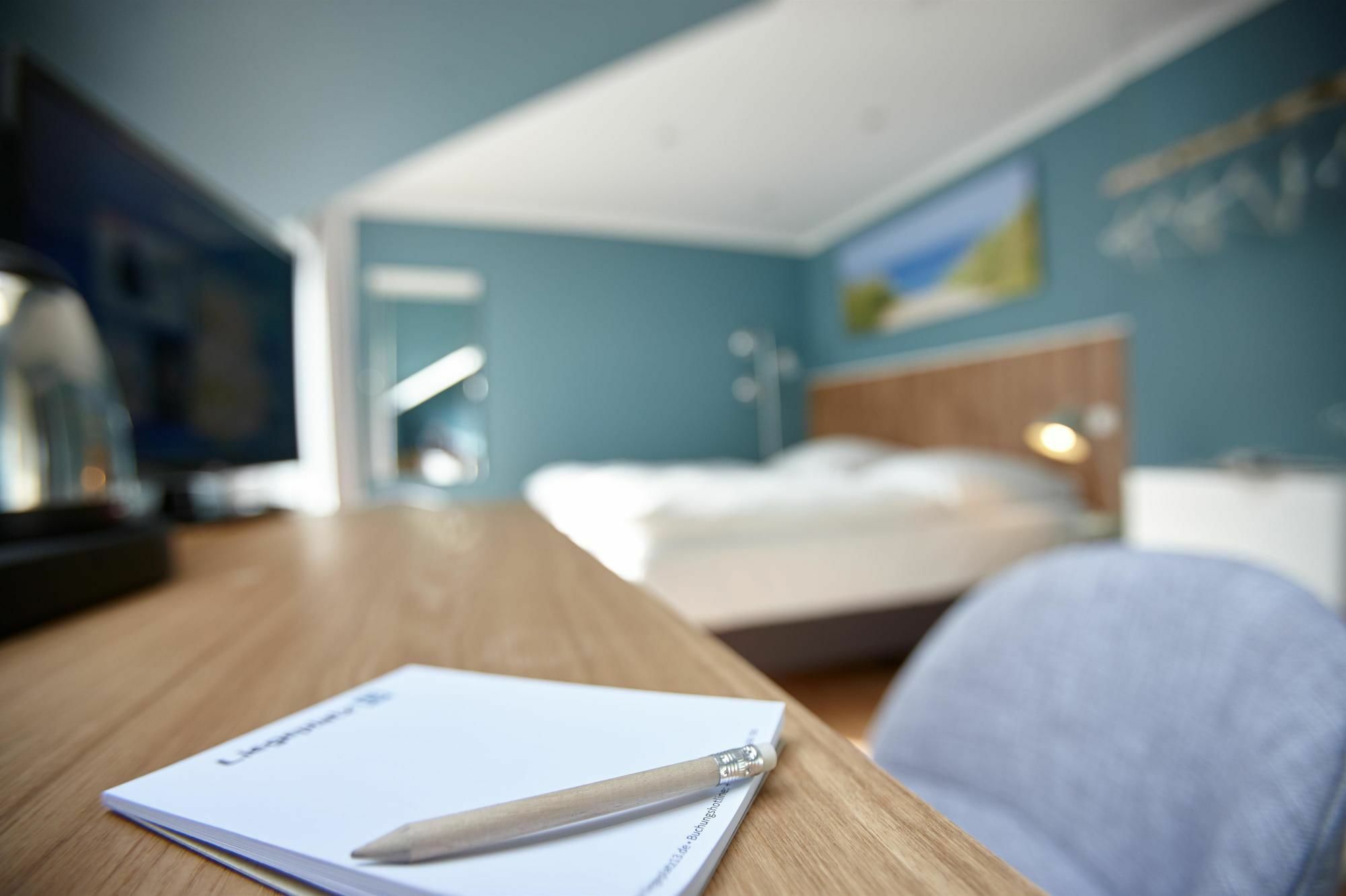 Hotel Liegeplatz 13 Kiel By Premiere Classe Екстер'єр фото